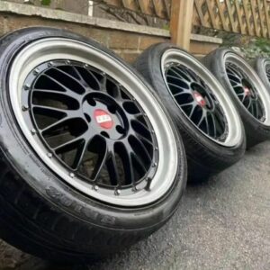 OEM BBS set of 4 R18″  badged deepdish alloys|Gloss black|polished lips|Red & black centre caps rims and tyres For 2008-17 Mitsubishi lancer